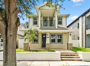 2136 W Beach St, Tampa, FL 33607