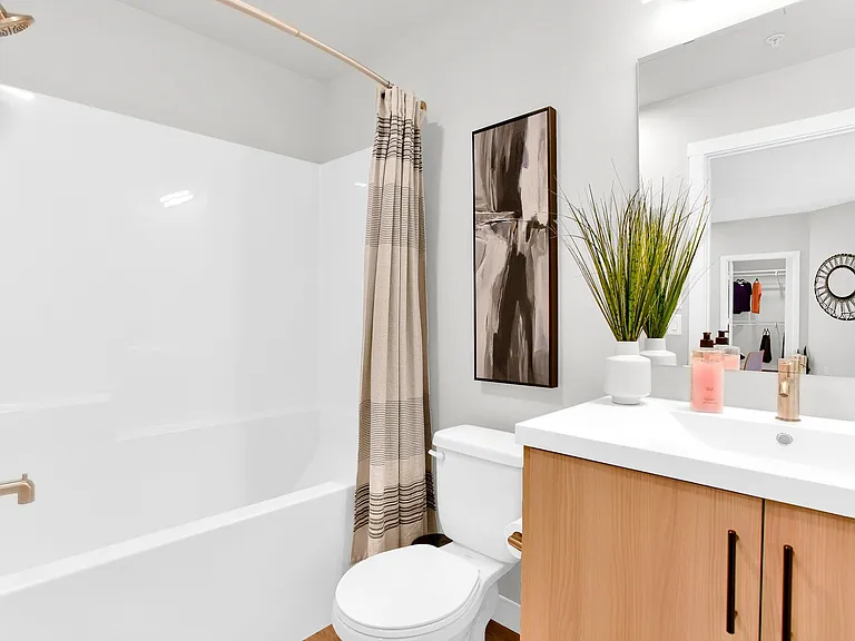 5055 Northland Dr NW — Photo 11