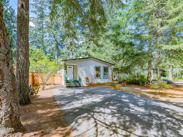 1310 Spruston Rd #22, Nanaimo, BC V9X 1R2