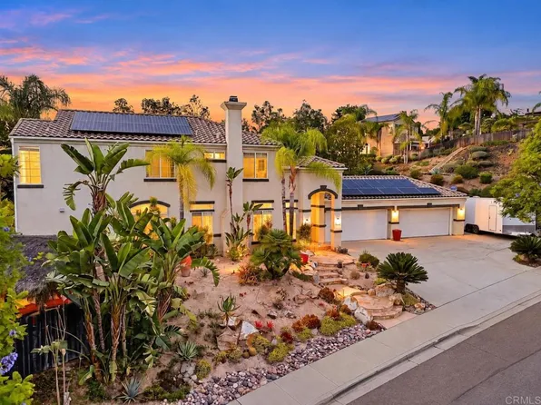 2602 Canyon Crest Dr, Escondido, CA 92027