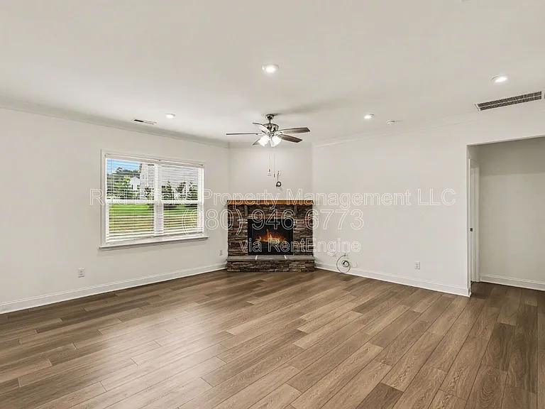 15020 Sycamore Crossing Ct — Photo 13