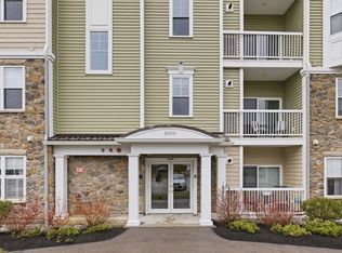 Pennington Crossing, Walpole, MA 02081