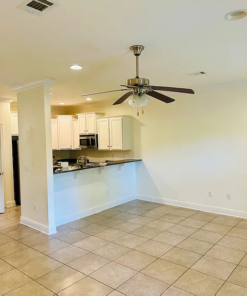 20 E Shady Oaks Ln #D — Photo 9