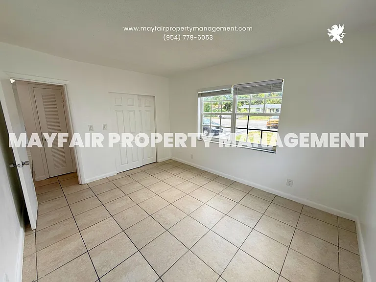 401 NW 43rd St #2 — Photo 9