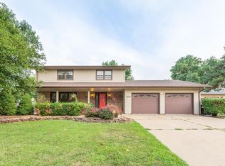 2228 Brookwood Ln, Salina, KS 67401