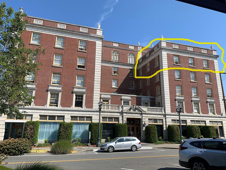 1st image of 2928 Hoyt Ave #504