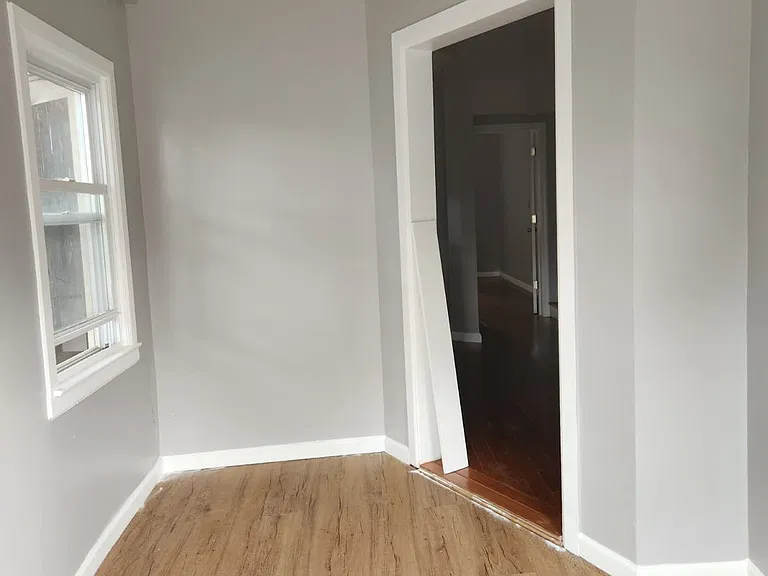 139 Glen Ave #1 — Photo 9