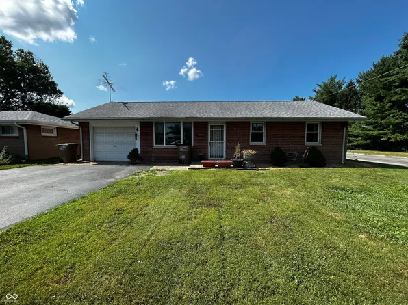 2511 E 13th St, Columbus, IN 47201