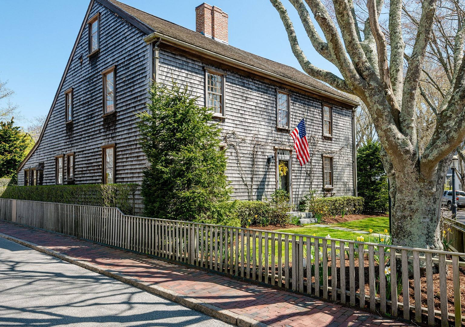 105 Main St, Nantucket, MA 02554 | Zillow