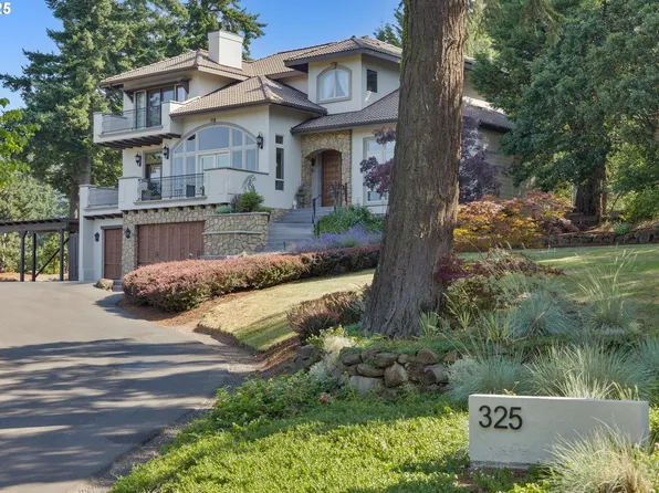 325 Rio Vista Dr, White Salmon, WA 98672