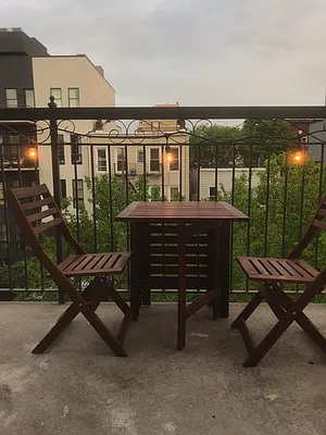 Rented by The Hamilton Group | media 11