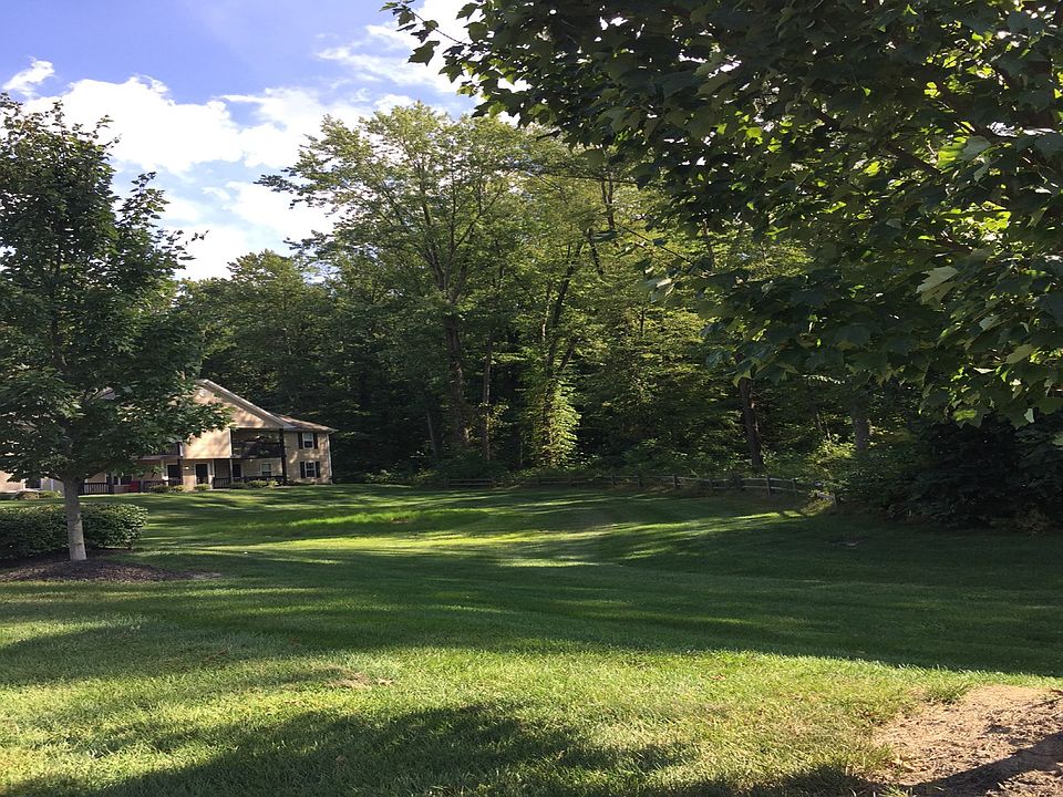2nd image of 5911 Brayford Dr