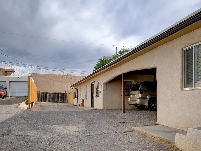 1616 Coal Ave SE #C — Photo 24