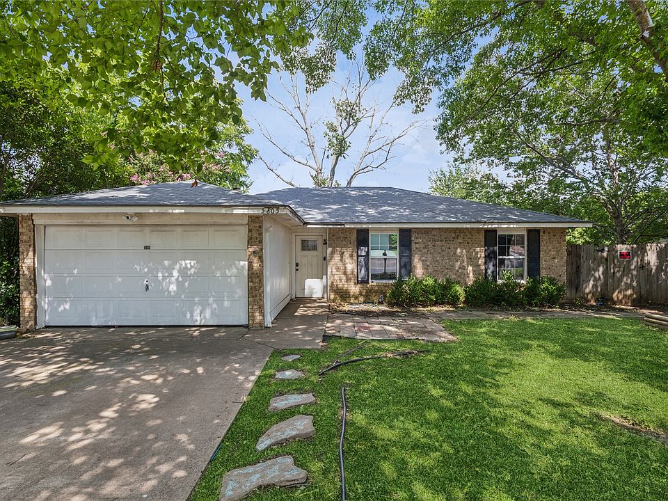 1st image of 5805 Willow Branch Dr