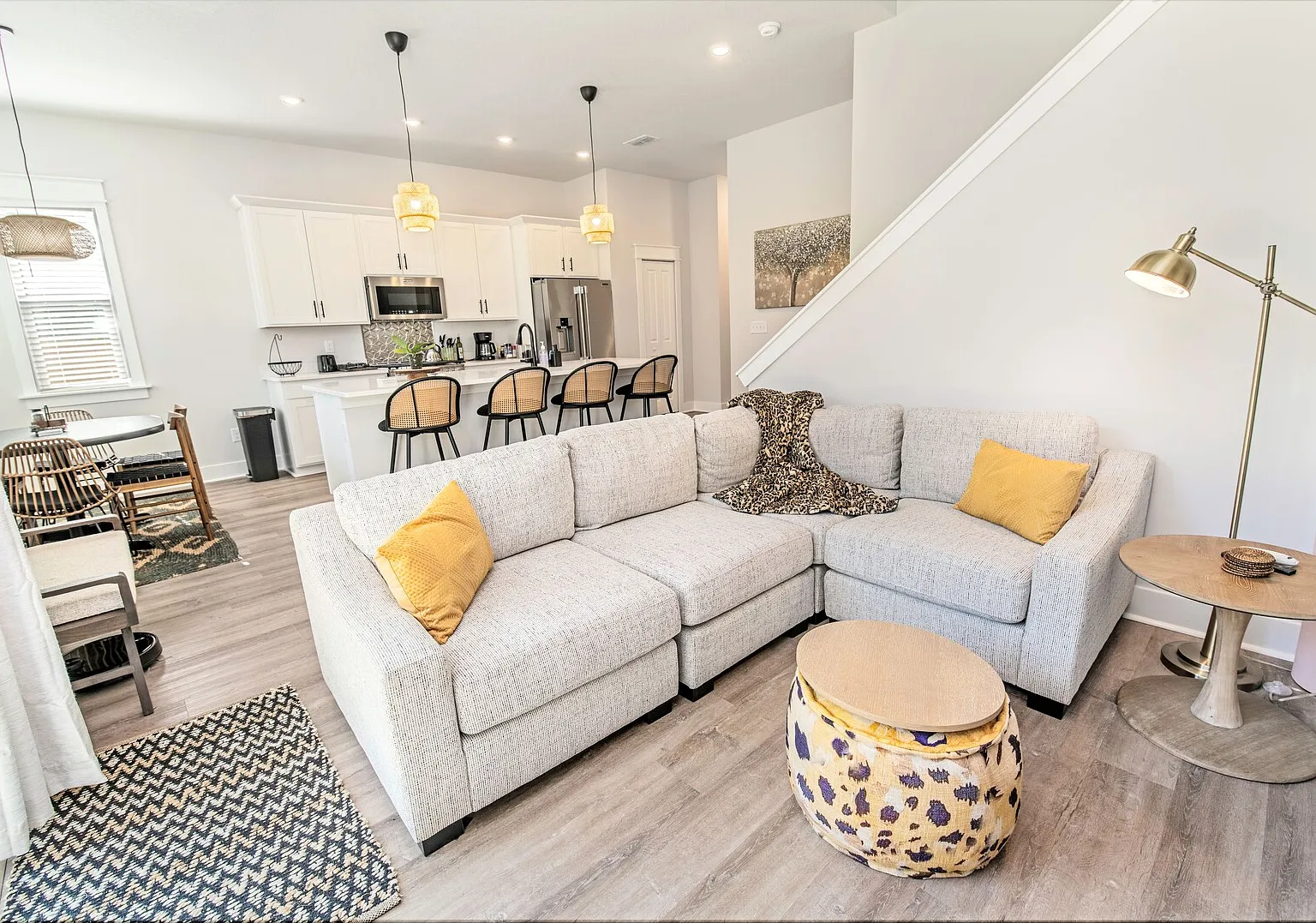 New Home in Historic Springfield — Photo 2