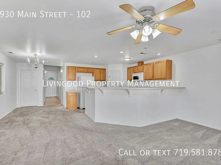 2930 Main St #102 — Photo 4