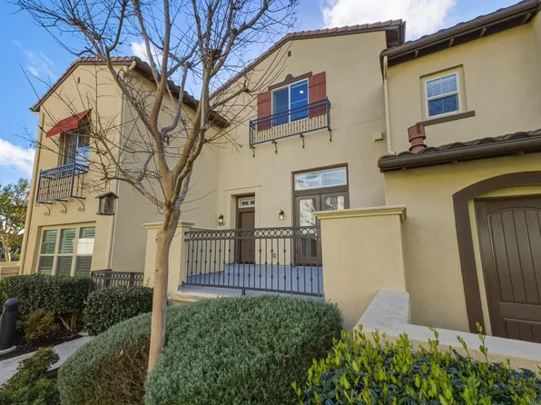 1634 Fairlead Ave, Carlsbad, CA 92011