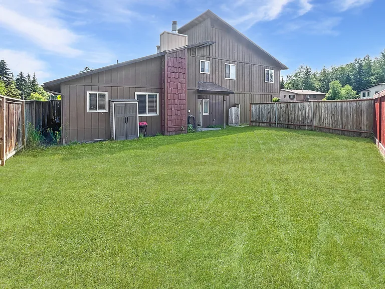 11611 Nix Ct #A — Photo 10