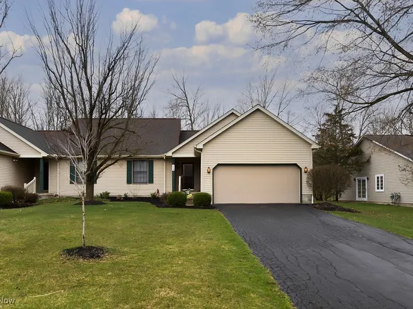 504 Shadydale Dr, Canfield, OH 44406