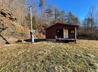 2050 Upper Teges Rd, Manchester, KY 40962