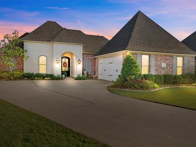 216 Roanoke Cir, Benton, LA, 71006