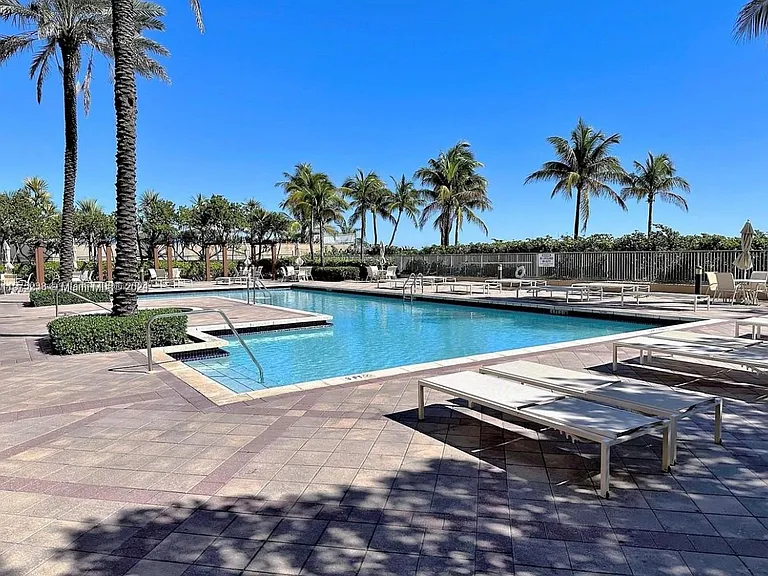 2080 S Ocean Dr #401 — Photo 28
