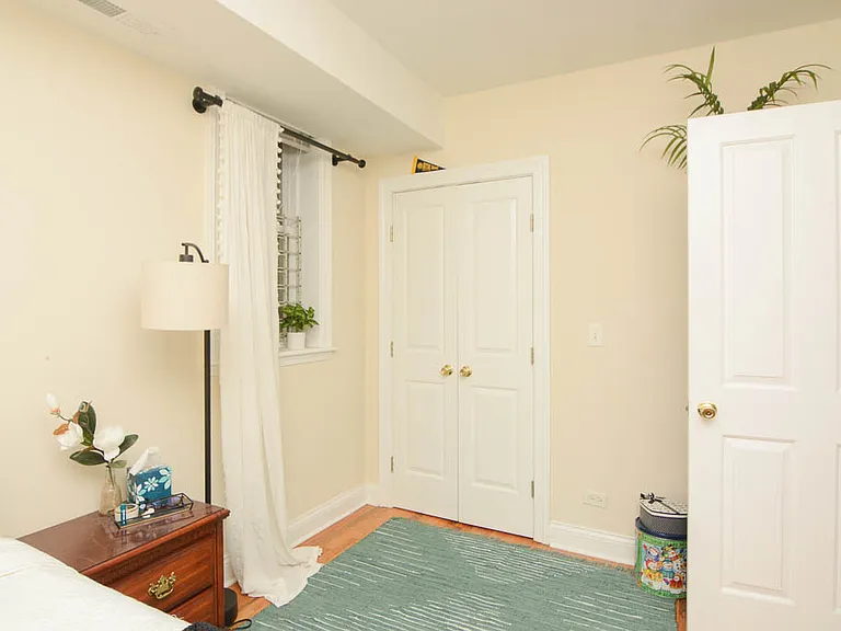 3833 N Paulina St #G — Photo 13