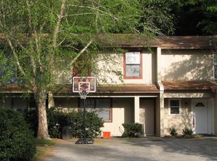 2012 SW 69th Dr, Gainesville, FL 32607