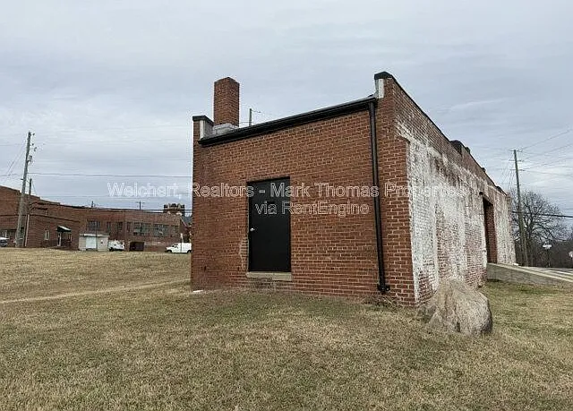 141 Depot St — Photo 7
