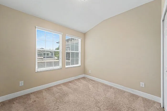 30340 Southwell Ln — Photo 17