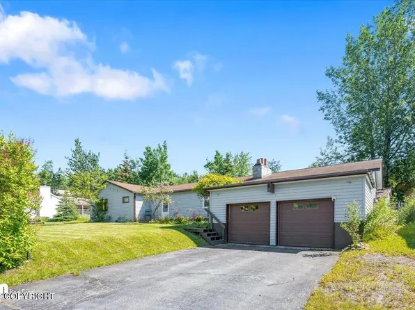 11415 Echo St, Eagle River, AK 99577