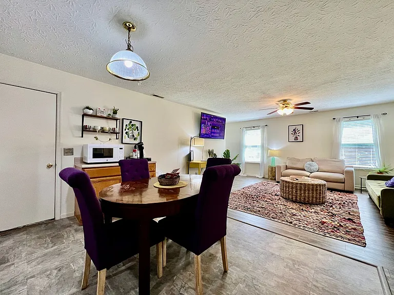 242 Overbrook Dr — Photo 8