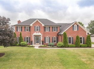 1059 Mount Vernon Dr, Greenwood, IN 46142