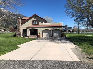 264 Schoolhouse Dr, Genoa, NV 89411