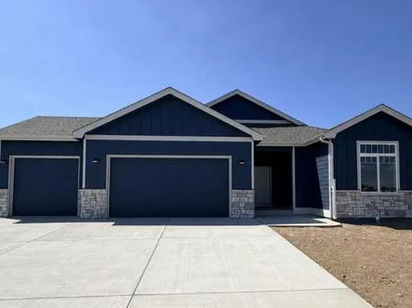 3177 Barley Grass Dr, Wellington, CO 80549
