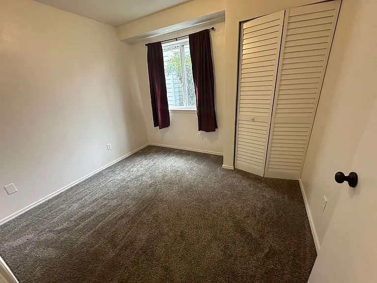 3354 Northwest Ave #101 — Photo 9