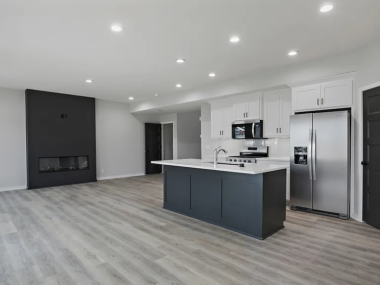 Coventry Wood Townhomes — Photo 6