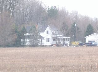1809 E Grant Rd, Ithaca, MI 48847