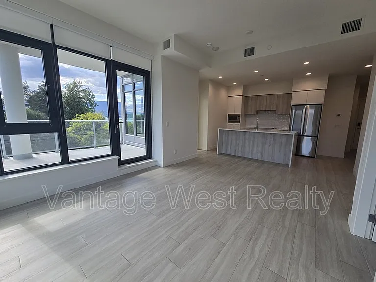 3699 Capozzi Rd #406 — Photo 7
