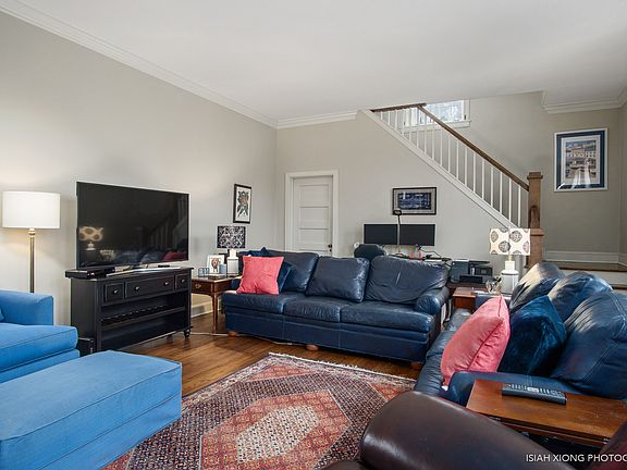 3rd image of 1092 Wexford Ct #1092