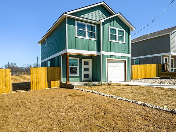 2nd image of 301 Cedarhill