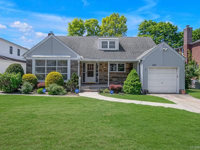 161 Rose Lane, New Hyde Park, NY, 11040