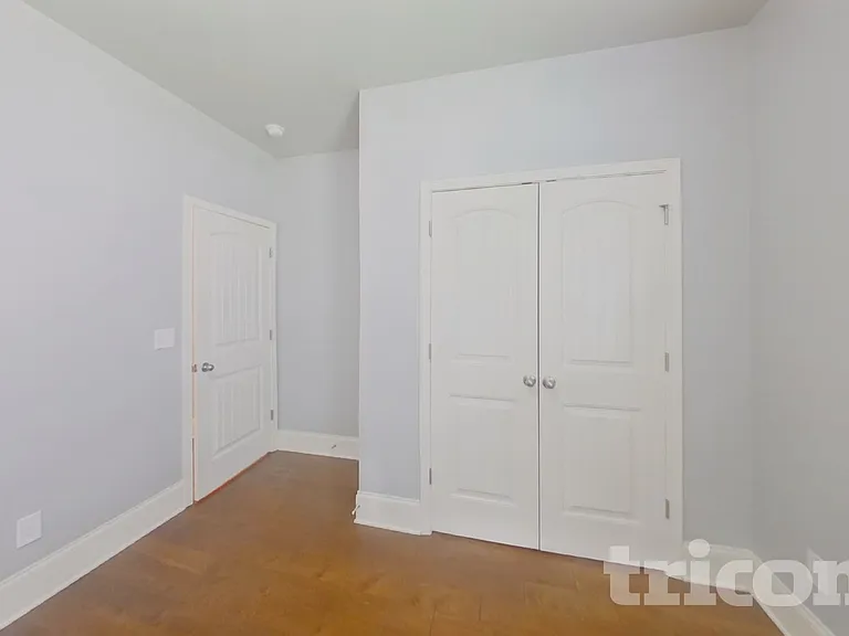 7064 Demeter Dr — Photo 10