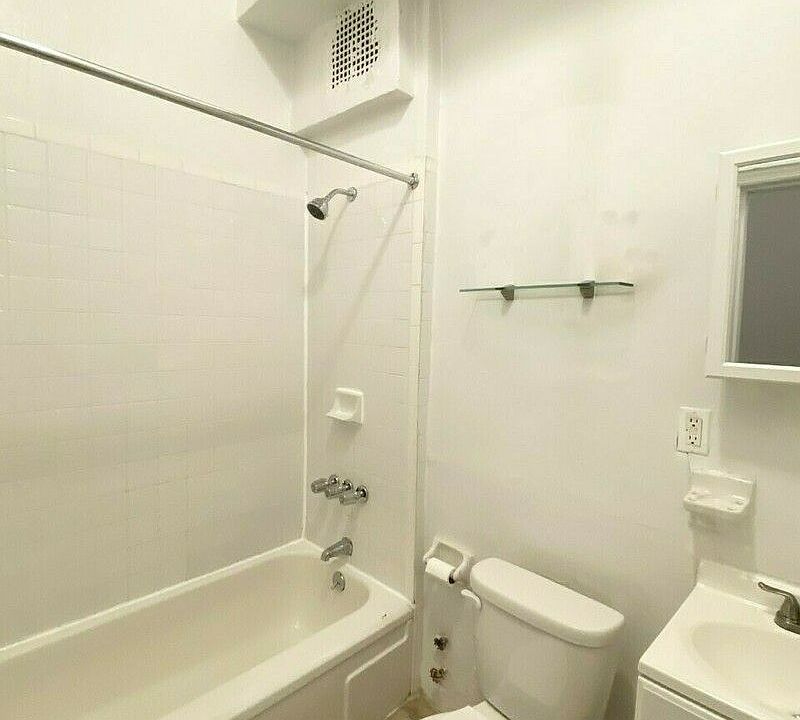 1st image of 243 W 15th St APT 1rw
