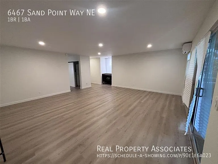 6467 Sand Point Way NE — Photo 3