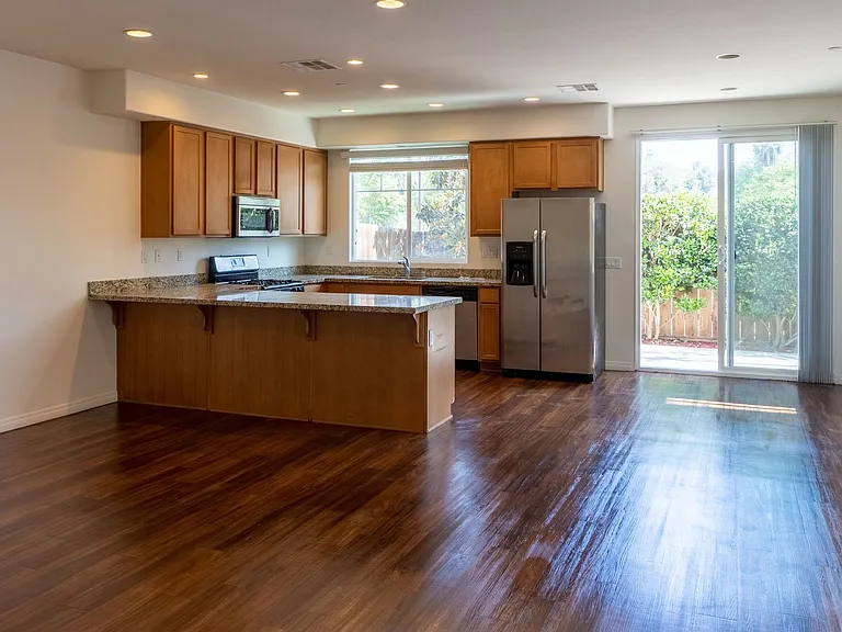 Spacious Townhomes in 22 Unit Gated Community in Spring Valley — Photo 8