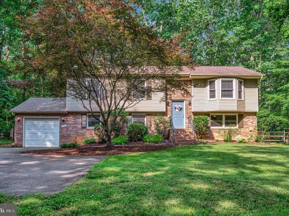 12502 Quarter Charge Dr, Spotsylvania, VA 22551