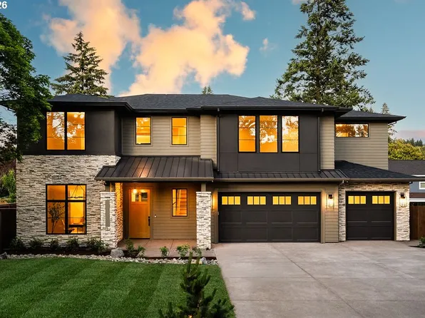 17615 Bryant Rd, Lake Oswego, OR 97035