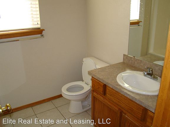 4th image of 16125 Wind Dr