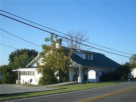 2nd image of 113 N Main St